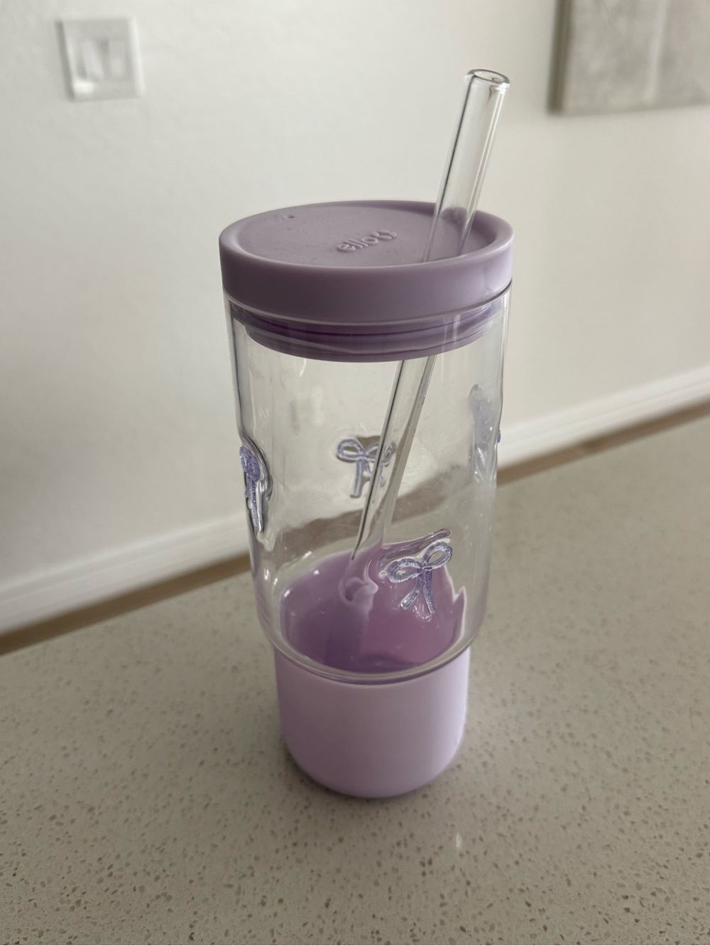 Lavender Bow Glass Tumbler with Straw - Ello